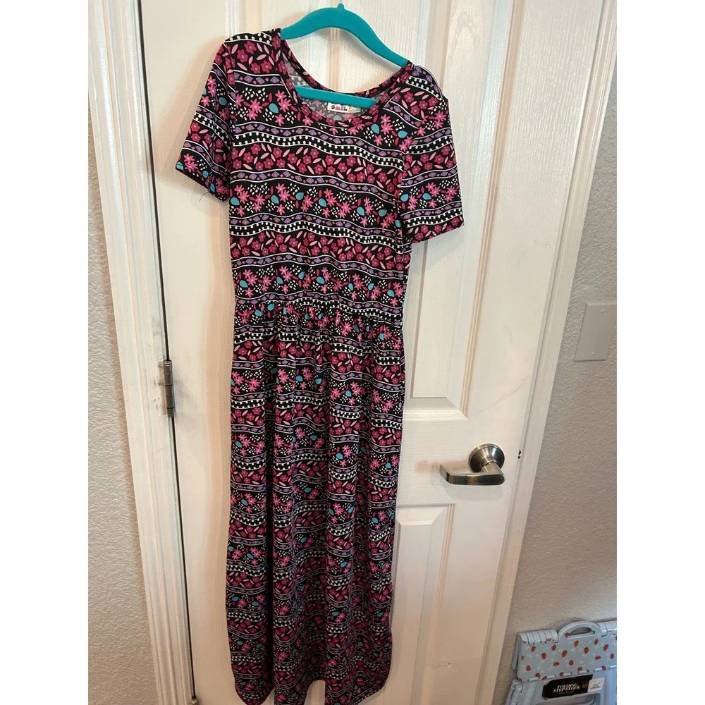 classic shift dress pattern 60s A Line w/ Sleeve & Ruffle Options Vintage Sewi – Vintage Fashion Library 29 Hips Sizes:Large Desigual, Short printed strappy Christmas Tree Dress with Headpiece